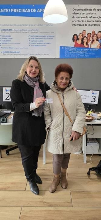 Associado da Mundo Feliz com o título de residência aprovado